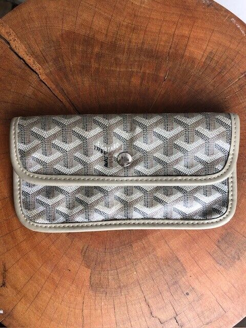GOYARD St Louis Goyardine Light Gray Monogram Chevron Print Snap Pouch Wallet