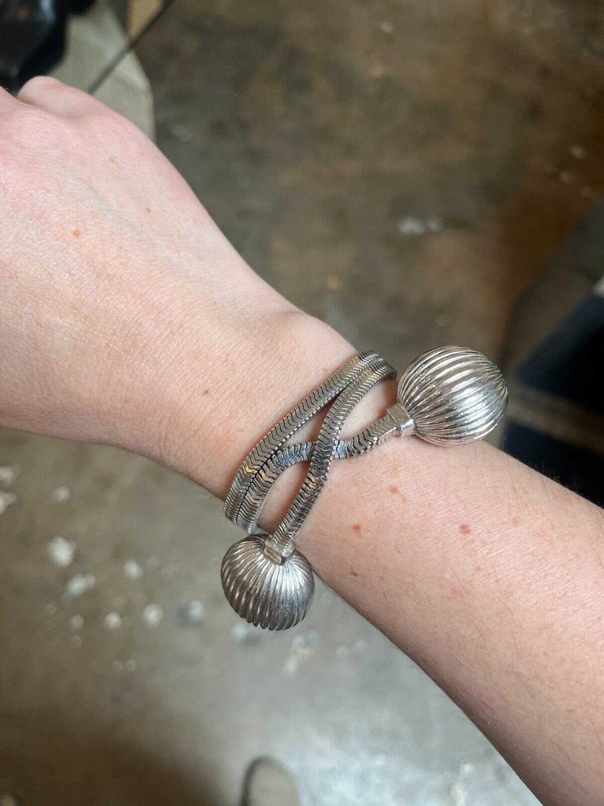 SCHIAPARELLI Vtg Silver Chain Liink Braided Ball Knot Jewelry Bracelet