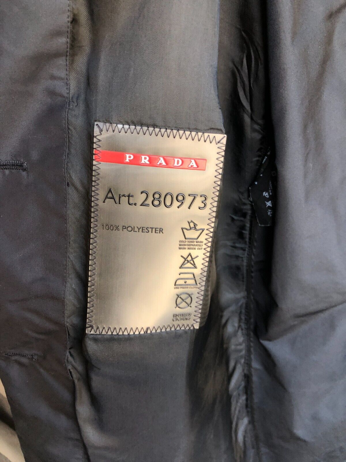 5717169