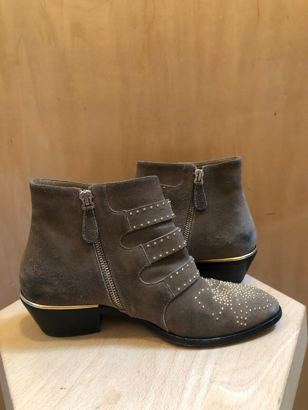 CHLOE Susanna Brown Beige Taupe Gold Studded Suede Multi Buckle Ankle Boot 35