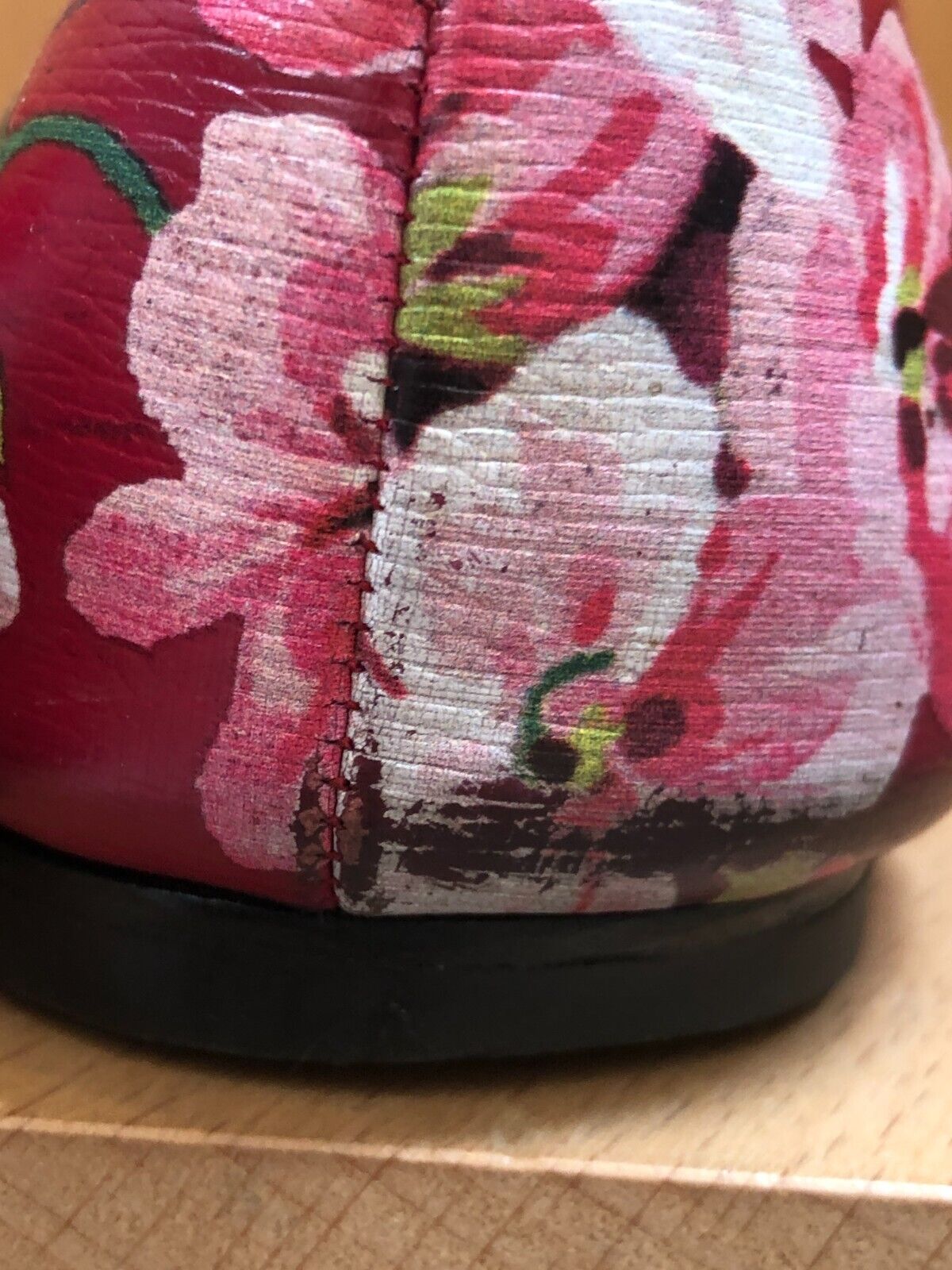 GUCCI Red Floral Bloom Print Shanghai Leather Round Toe Ballet Flat Shoe 40.5