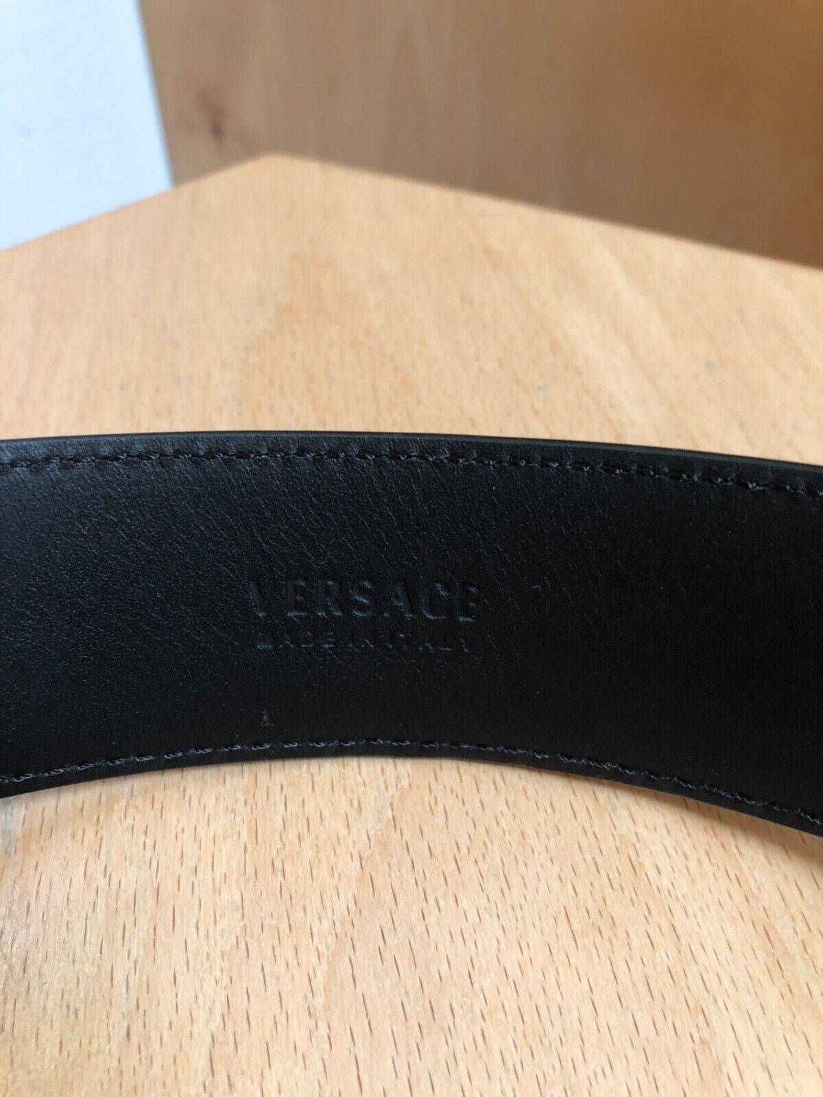 VERSACE NWT Medusa Insignia Gold Black Crosshatch Leather Mens Womens Belt 90/36