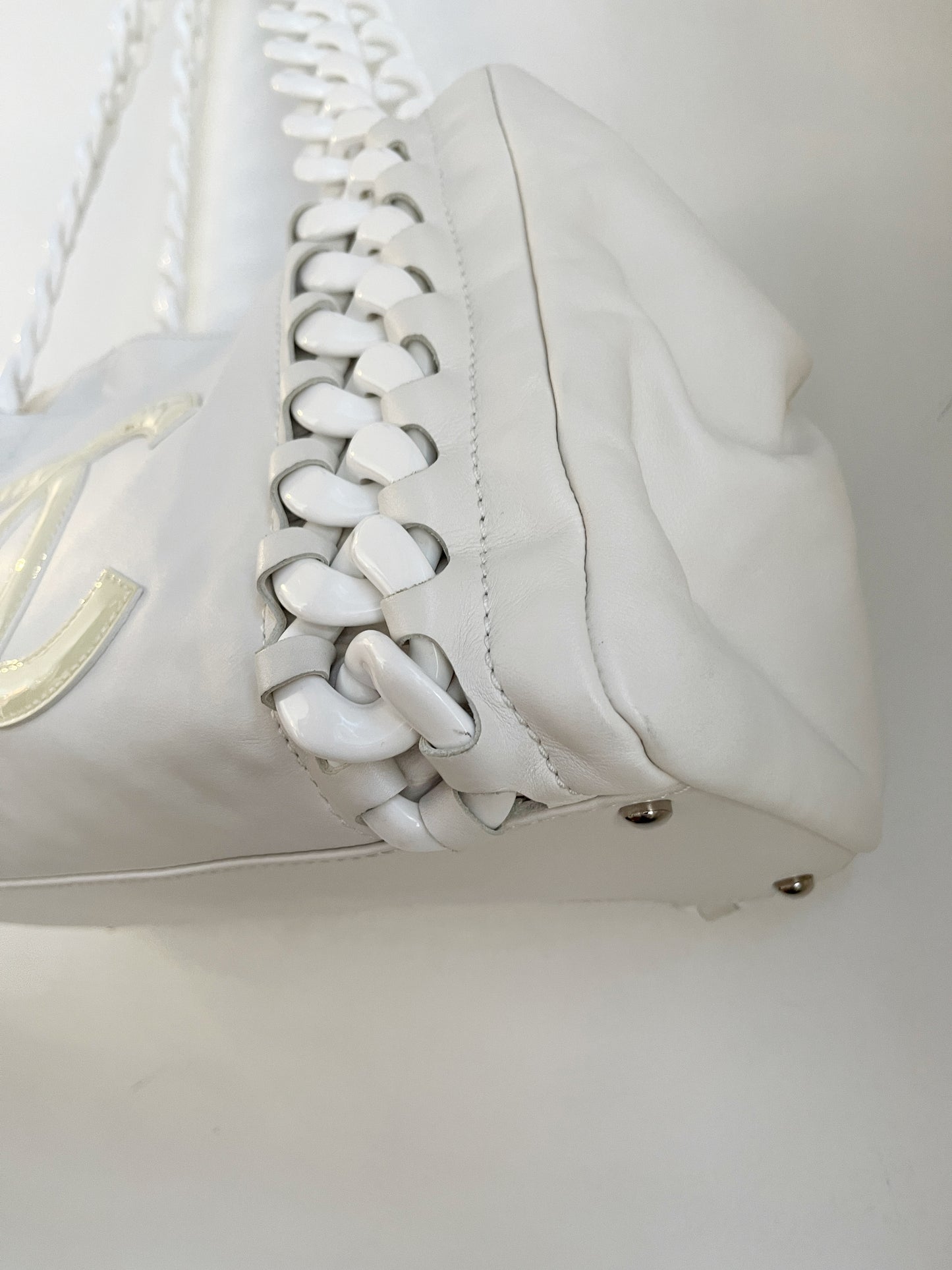 RHODOID MODERN CHAIN BAG