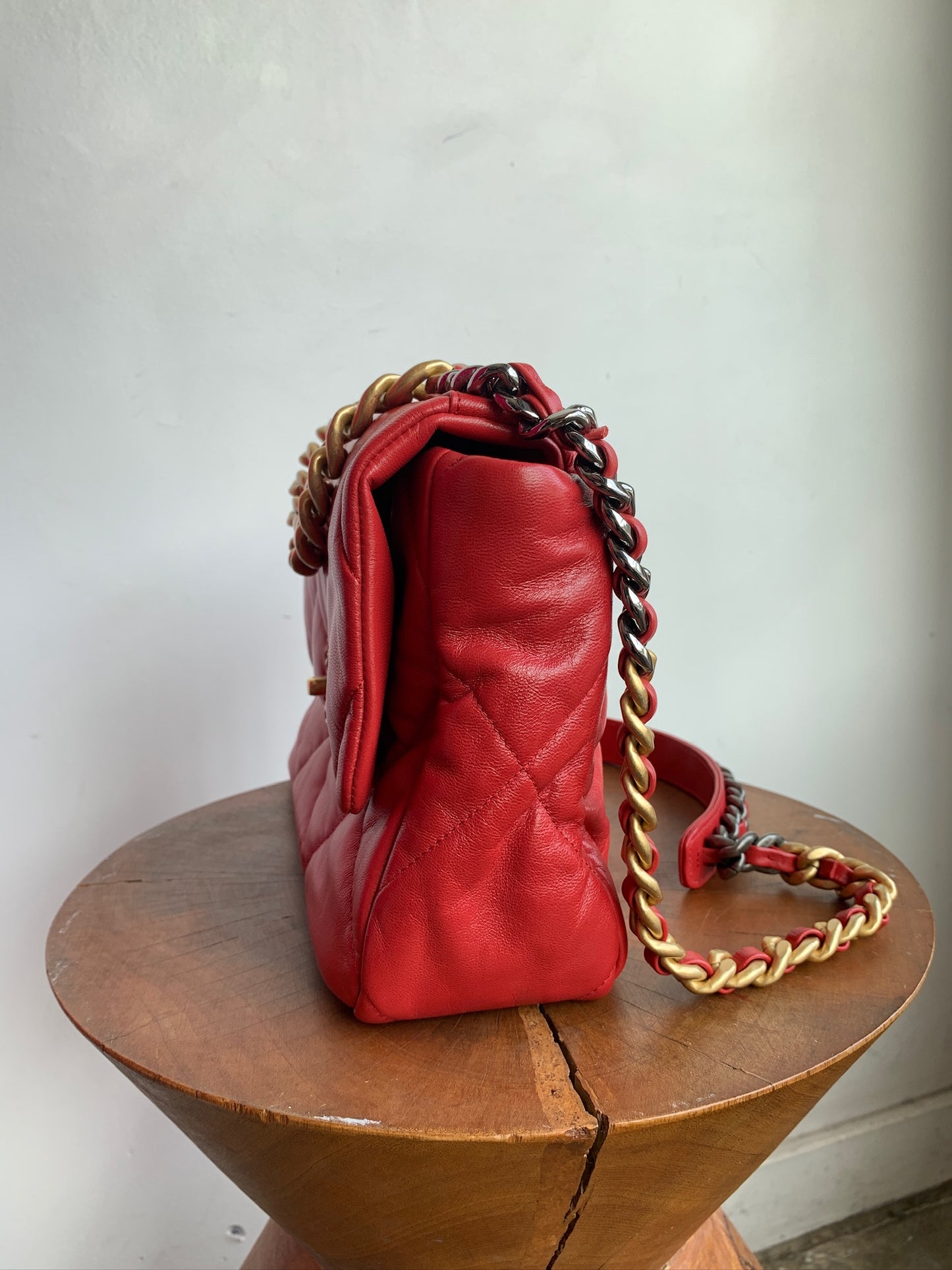 CHANEL 19 CORAL FLAP BAG W/ TAGS