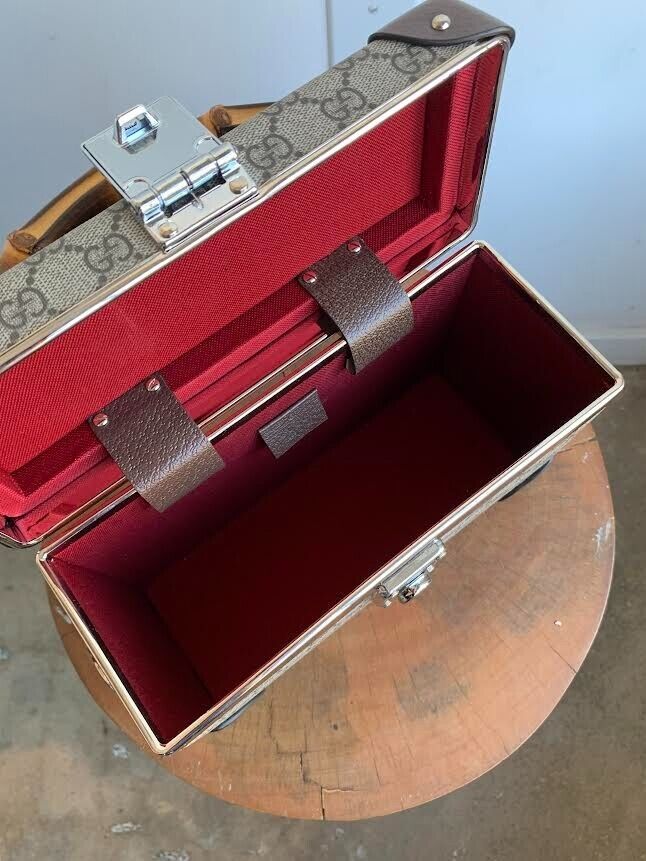 GLOBE TROTTER BAMBOO VANITY CASE