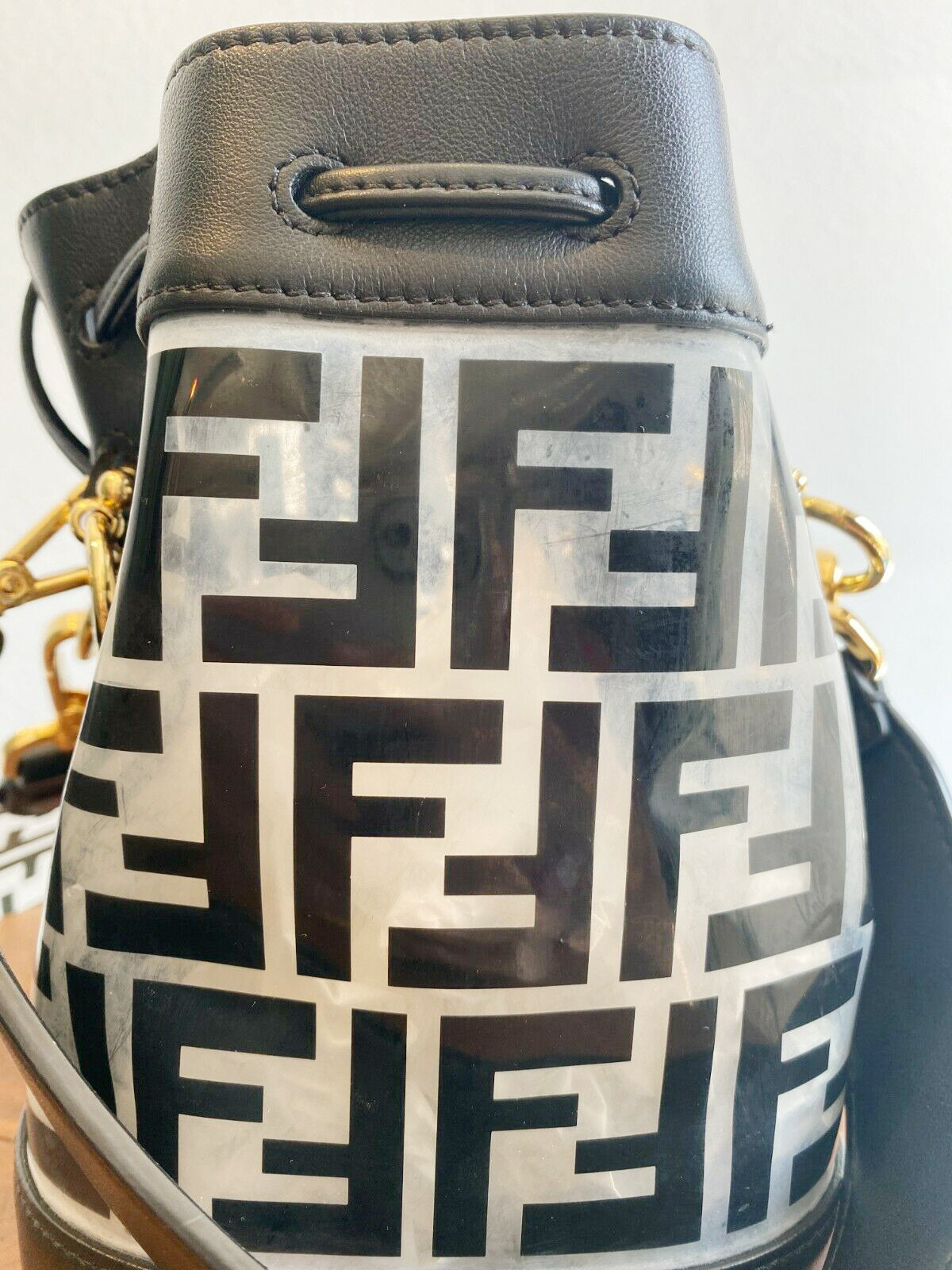 MINI MON TRESOR PVC BUCKET BAG