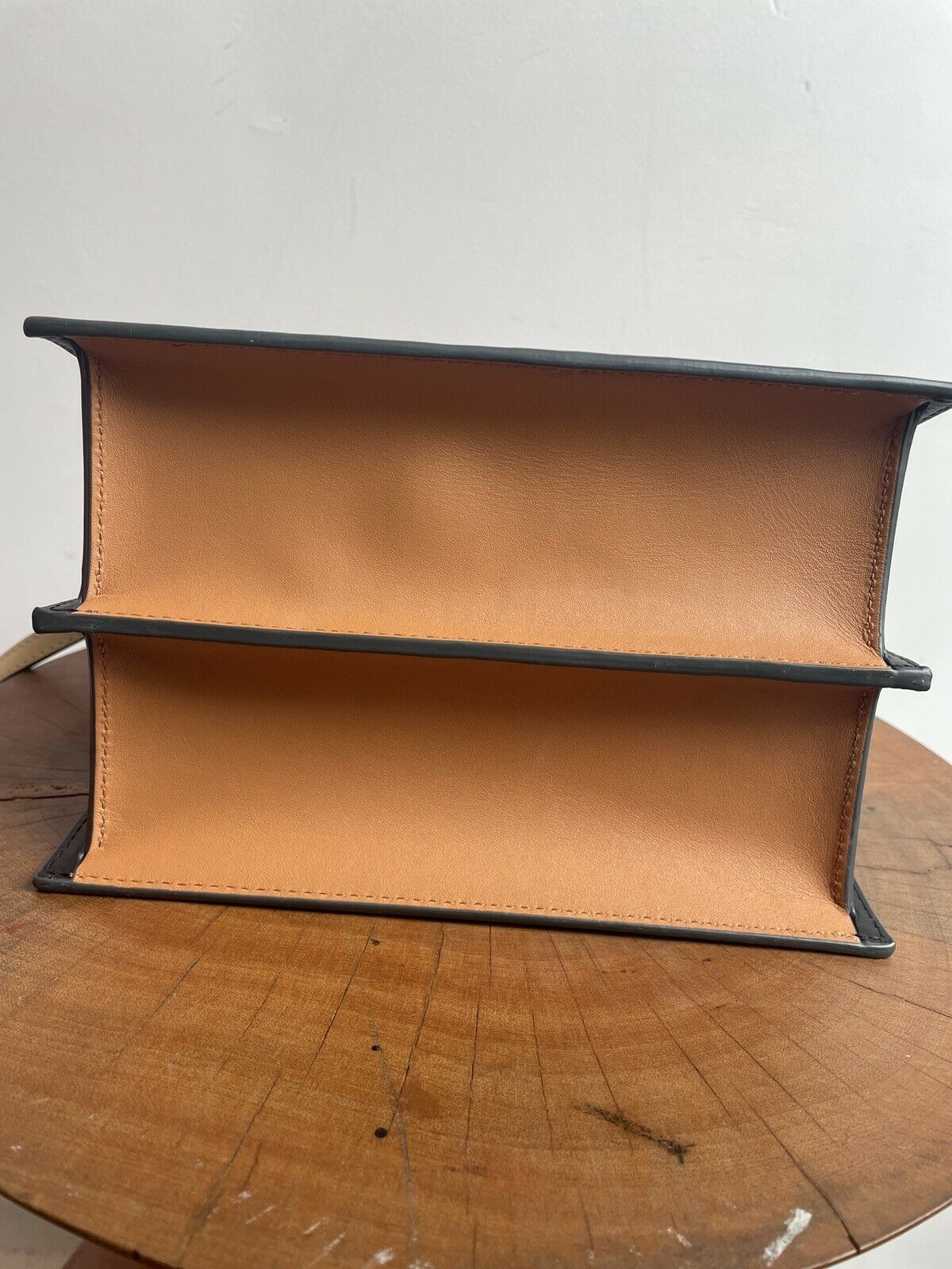 PHOEBE CAMERA BAG