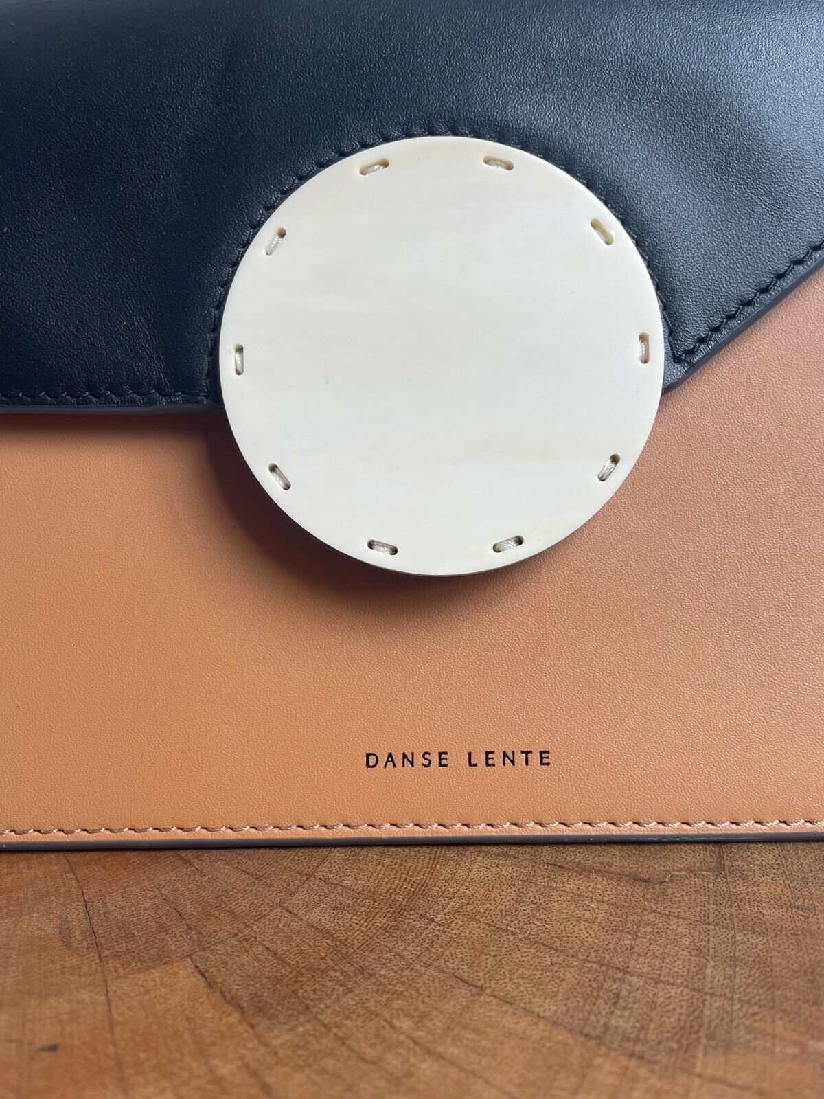 PHOEBE CAMERA BAG