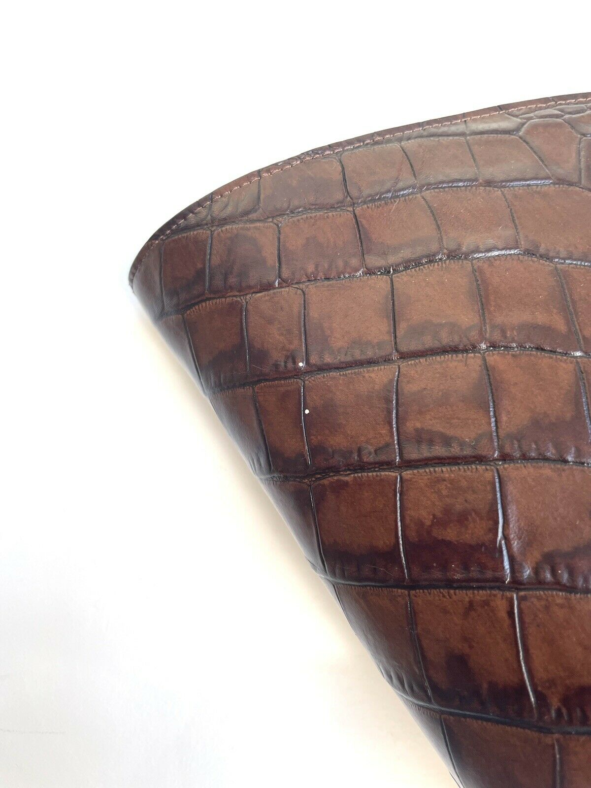 EMBOSSED TULIP BAG
