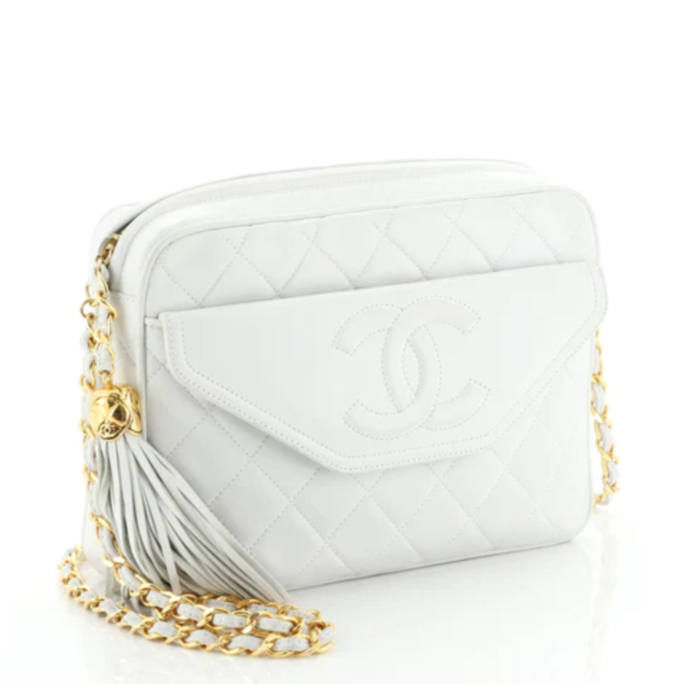 CHANEL Vintage White Camera Pocket Pebbled Leather Quilted Shoulder Bag Purse
