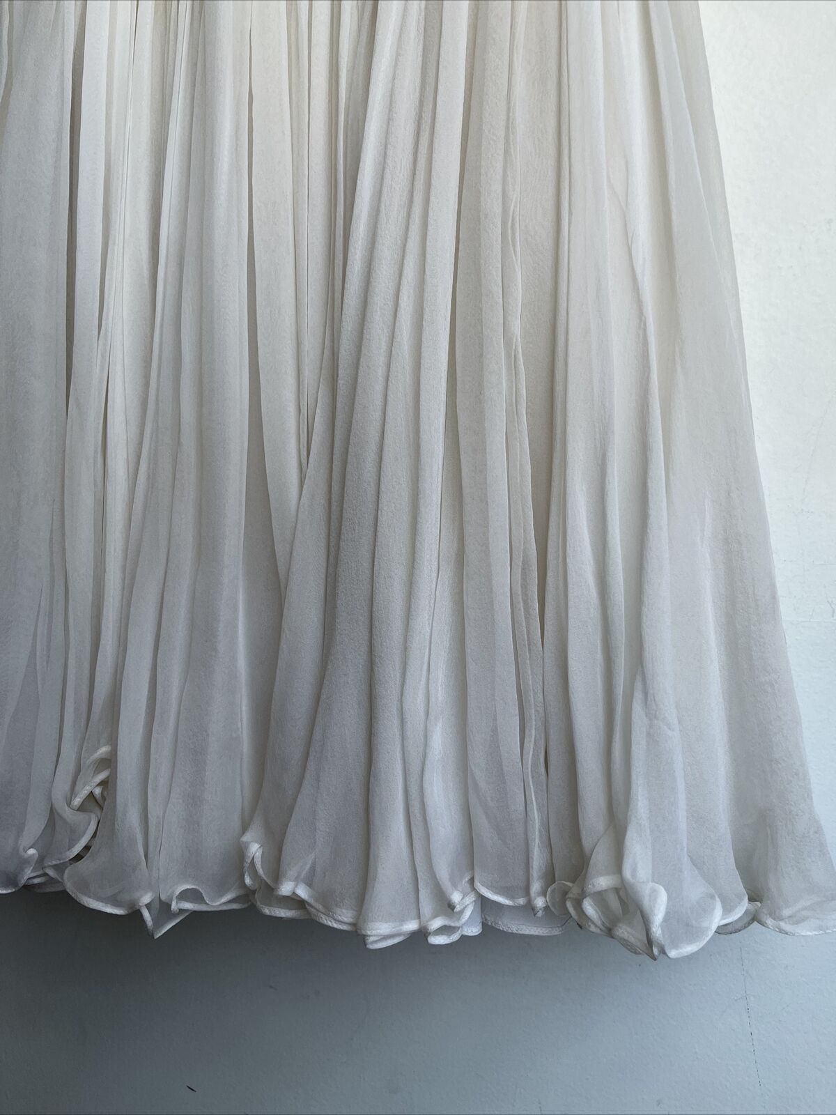 ALEXANDER MCQUEEN White Silk Plexi Flower-Embroidered Faille Mini Dress 40/2/4