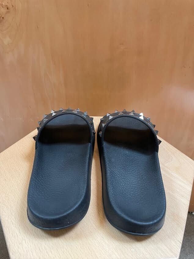 VALENTINO Black Rockstud Silver Rubber Flat Pool Slide Sandal Shoe 39/9/8.5