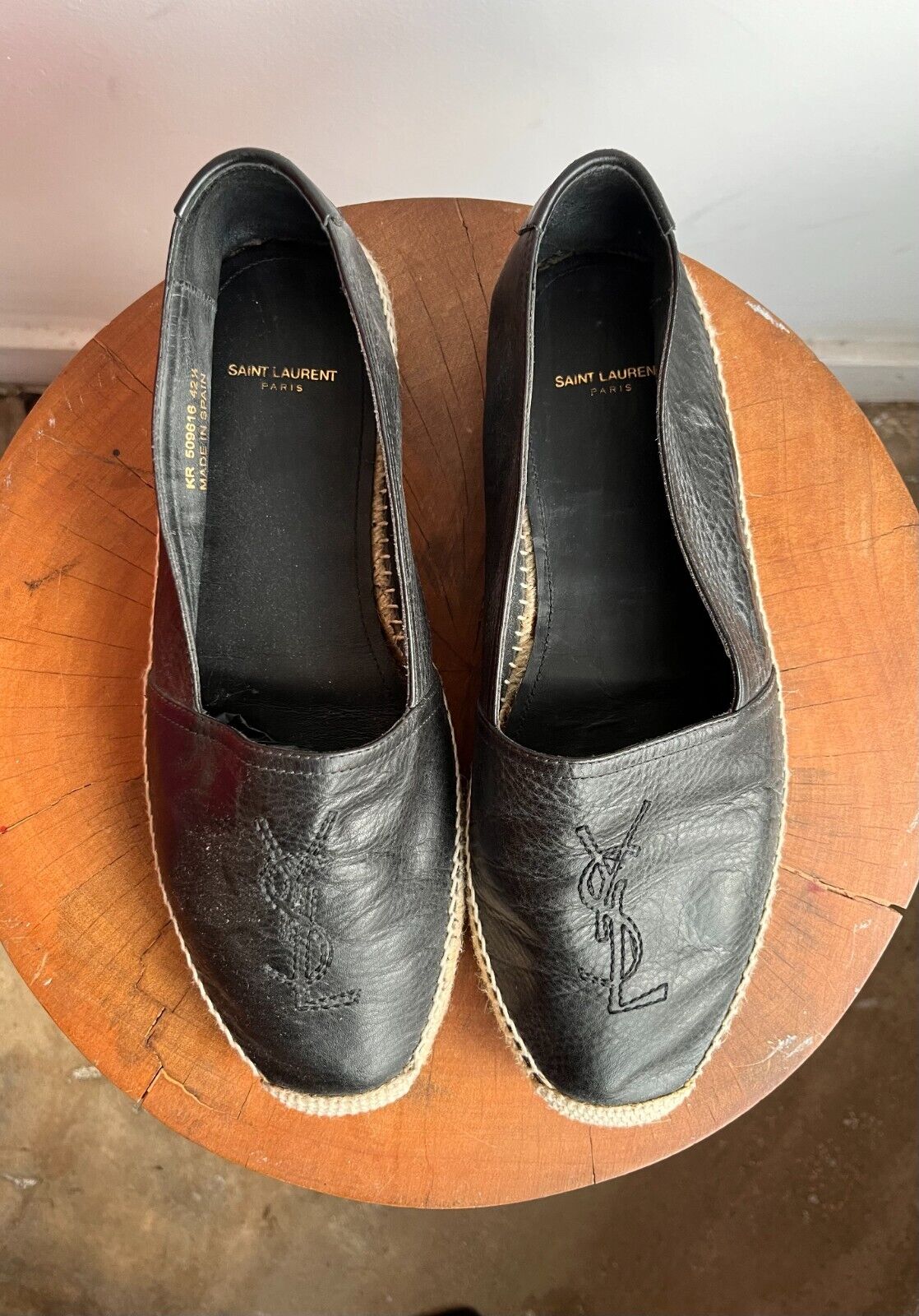 SAINT LAURENT YSL Men's Black Pebbled Leather Raffia Strap Espadrille Flats 42.5