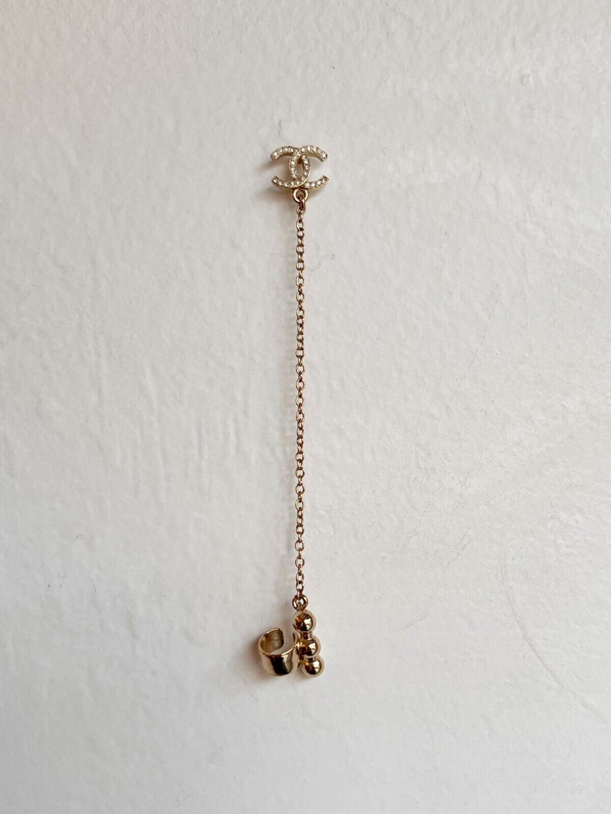 CHANEL Rare Gold CC Rhinestone Drop Chain Single Earring Ear Cuff