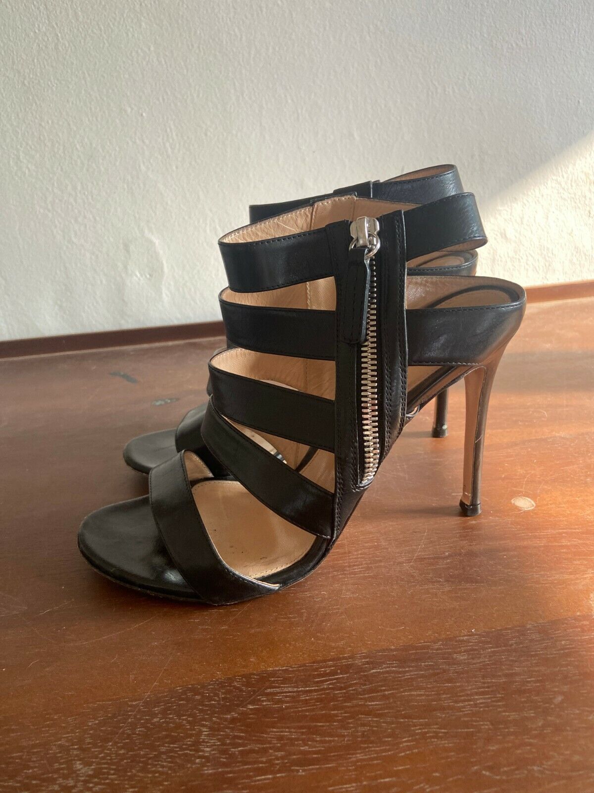 GIANVITO ROSSI Black Leather Strappy Open Peep Toe Ankle Heel Stiletto 6.5/7/37