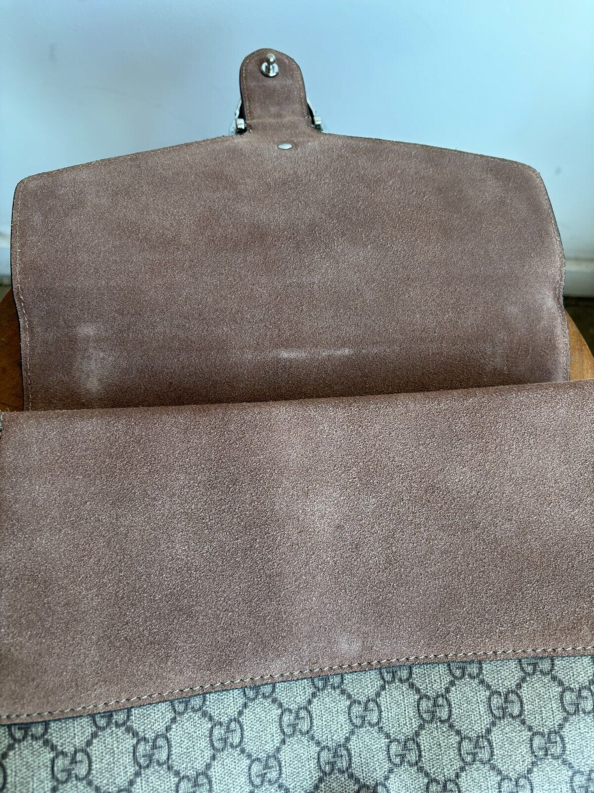 GUCCI GG Supreme Dionysus Hornet Beige Brom Monogram Logo Shoulder Bag Purse