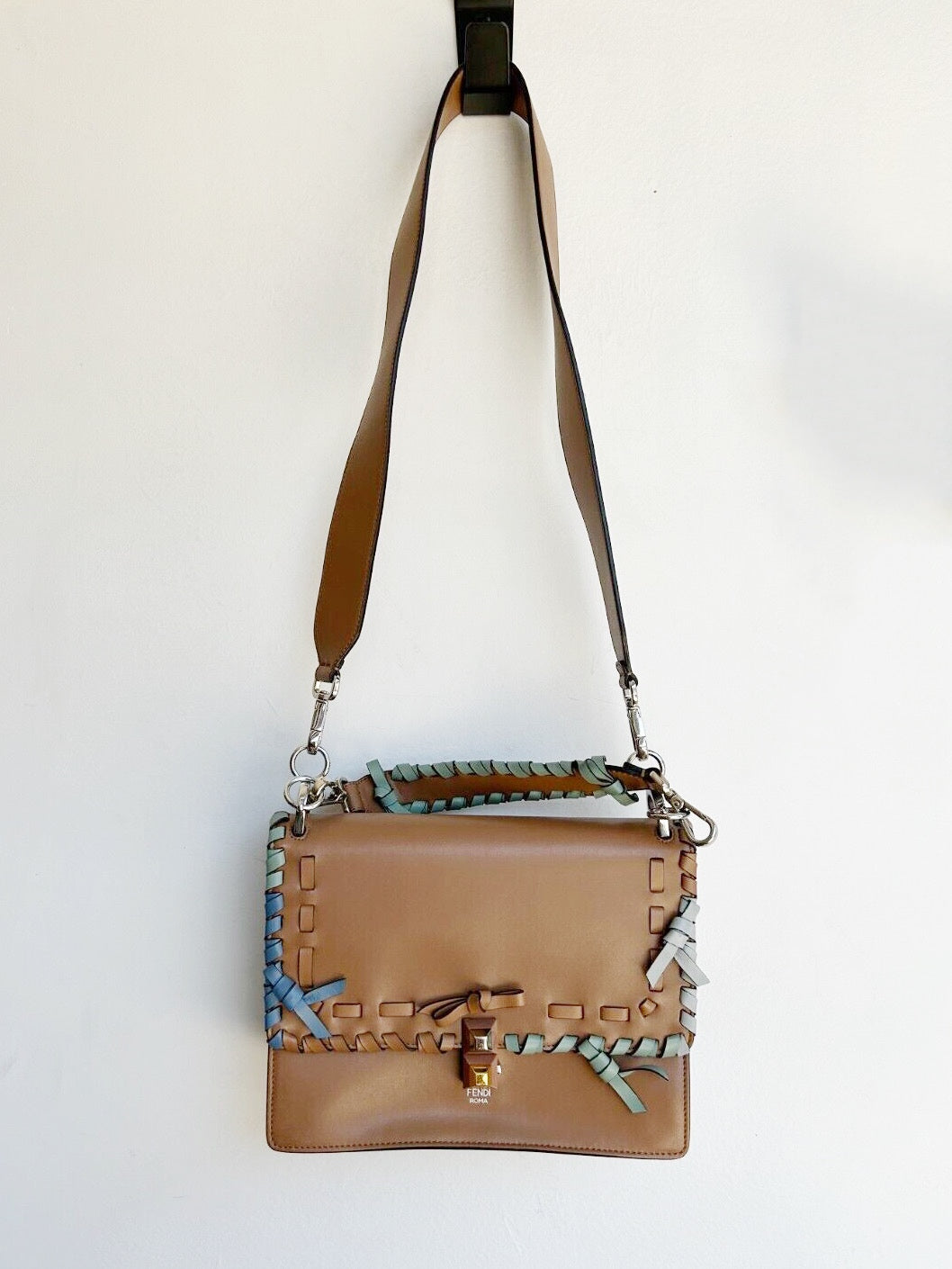 KAN I WHIPSTITCH BAG