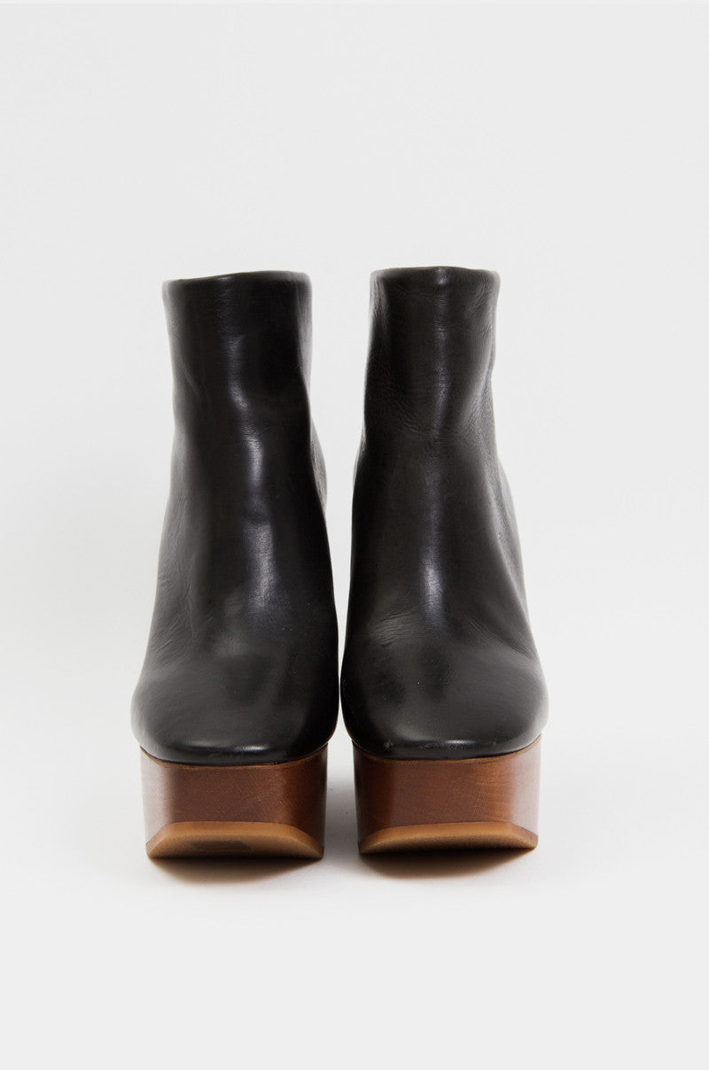 WOODEN WEDGE BOOTS