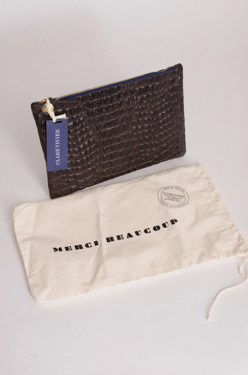 EMBOSSED FLAT CLUTCH