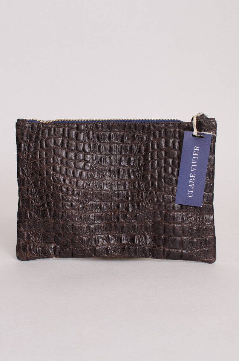 EMBOSSED FLAT CLUTCH
