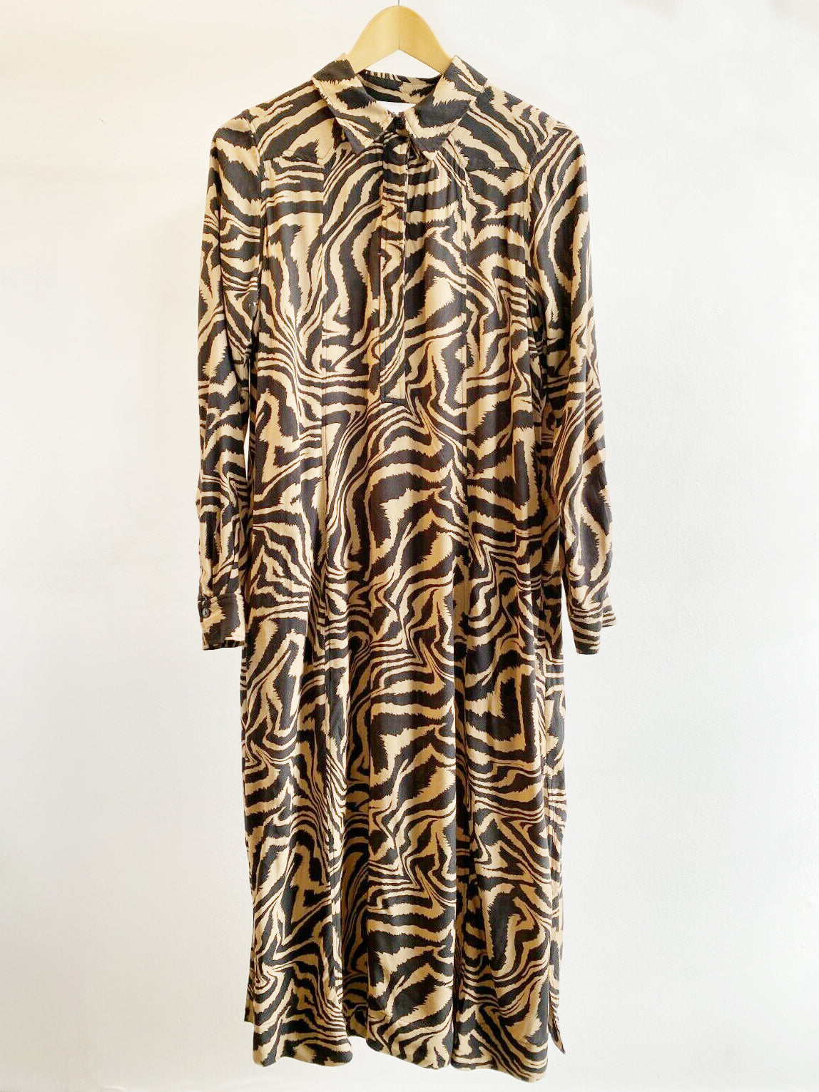 ZEBRA PRINT SHIRT DRESS