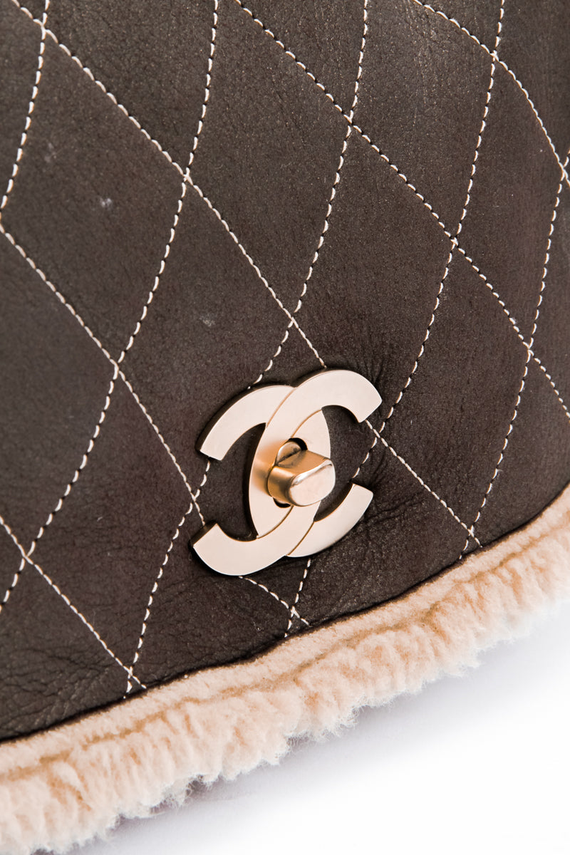 QUILTED SHEARLING BAG