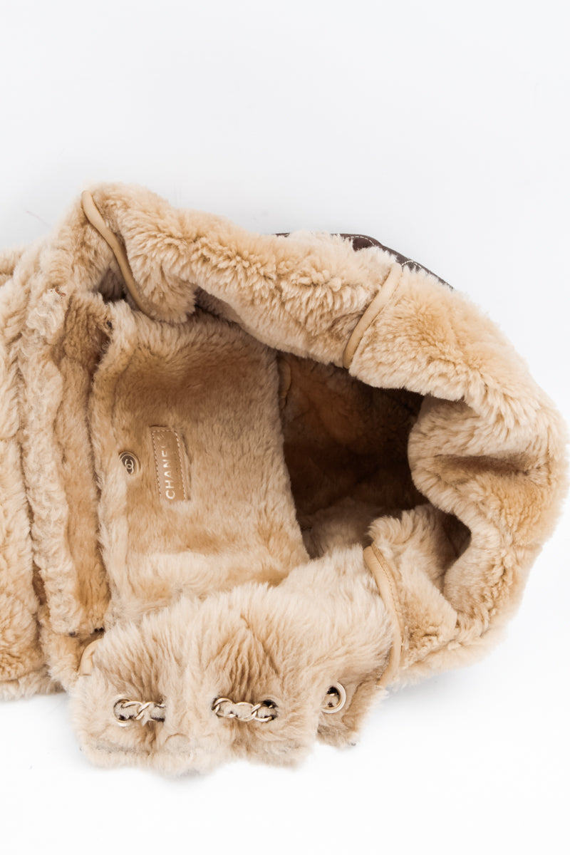 QUILTED SHEARLING BAG