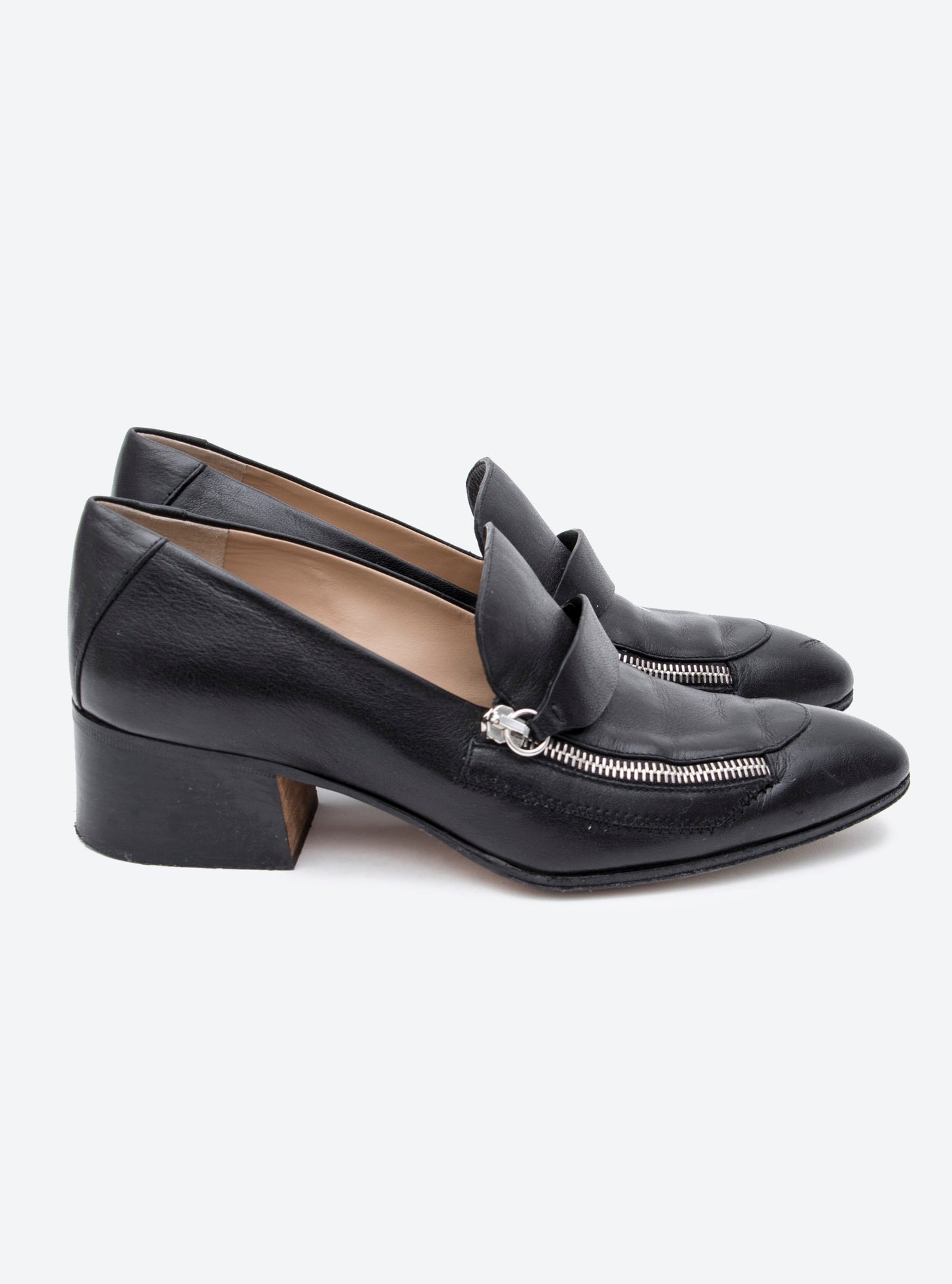ZIP LOAFER