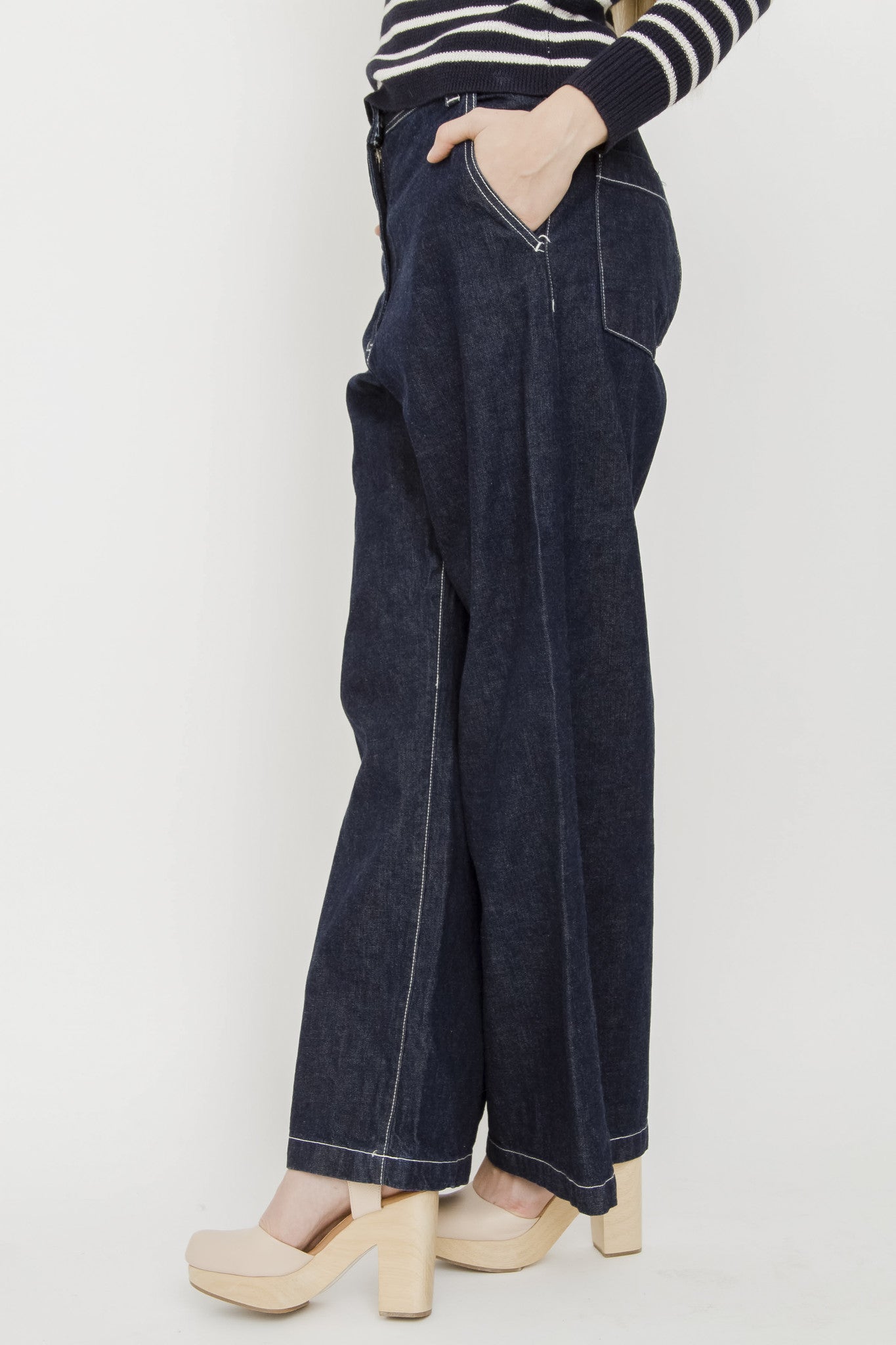 BISHOP WIDE LEG JEANS