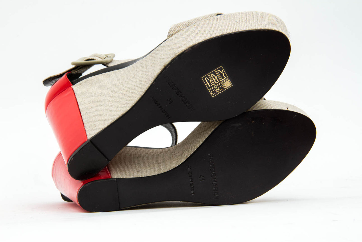 CANVAS PATENT WEDGES