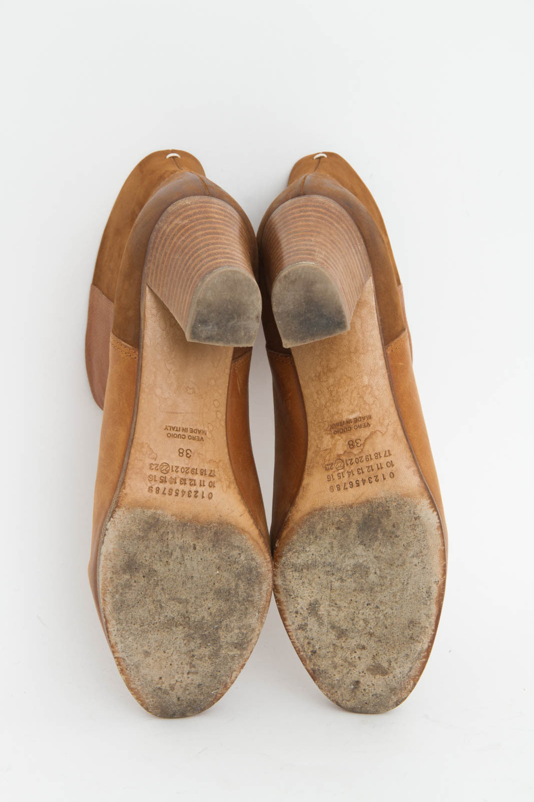 TWO TONED CAMEL BOOTS
