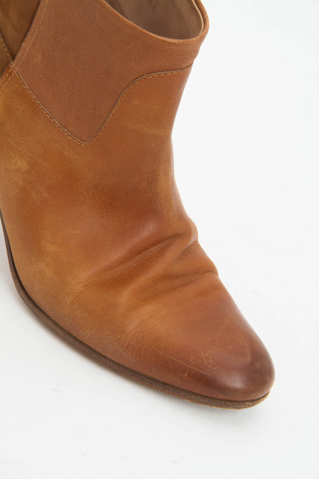 TWO TONED CAMEL BOOTS