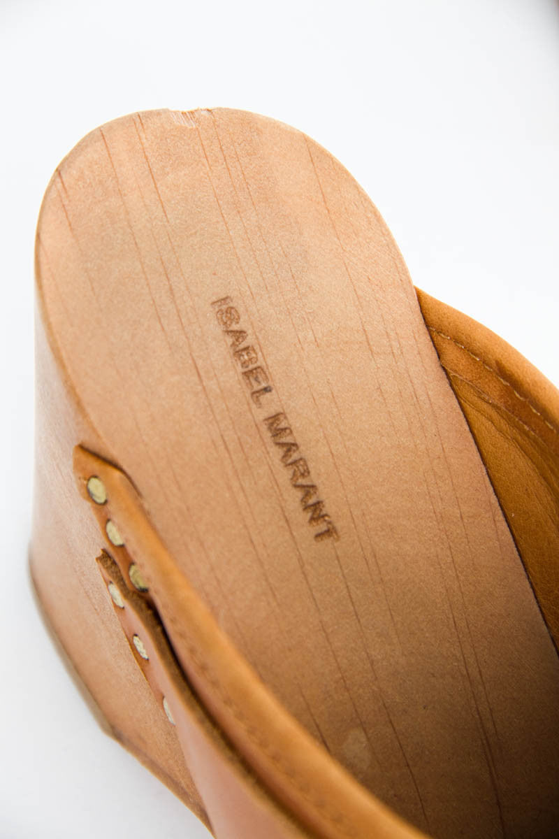 TOWSON CLOGS