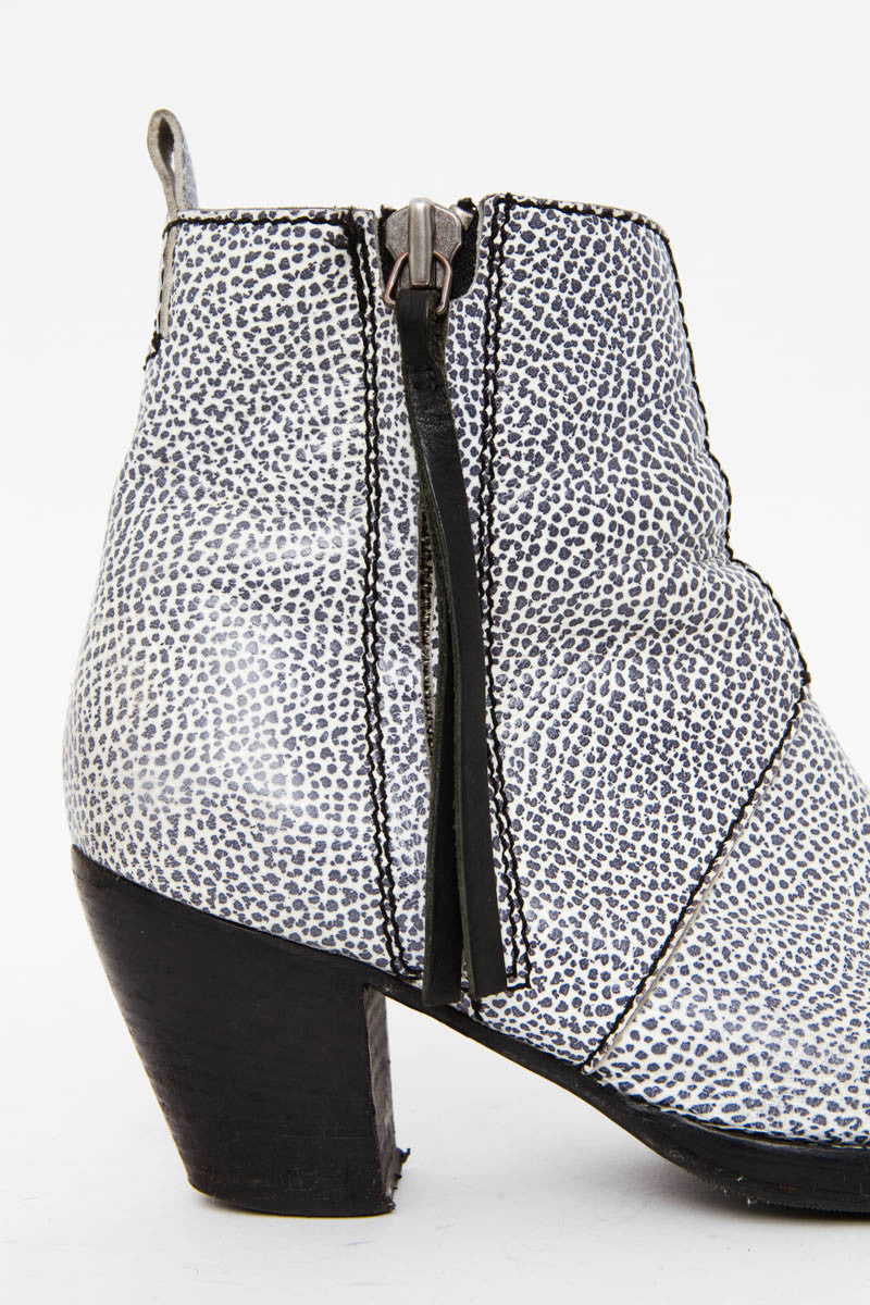 SPOTTED PISTOL BOOTIES