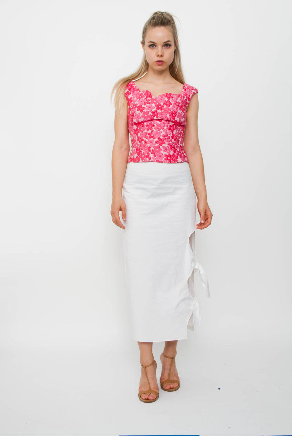 HOLEY MOLEY SKIRT