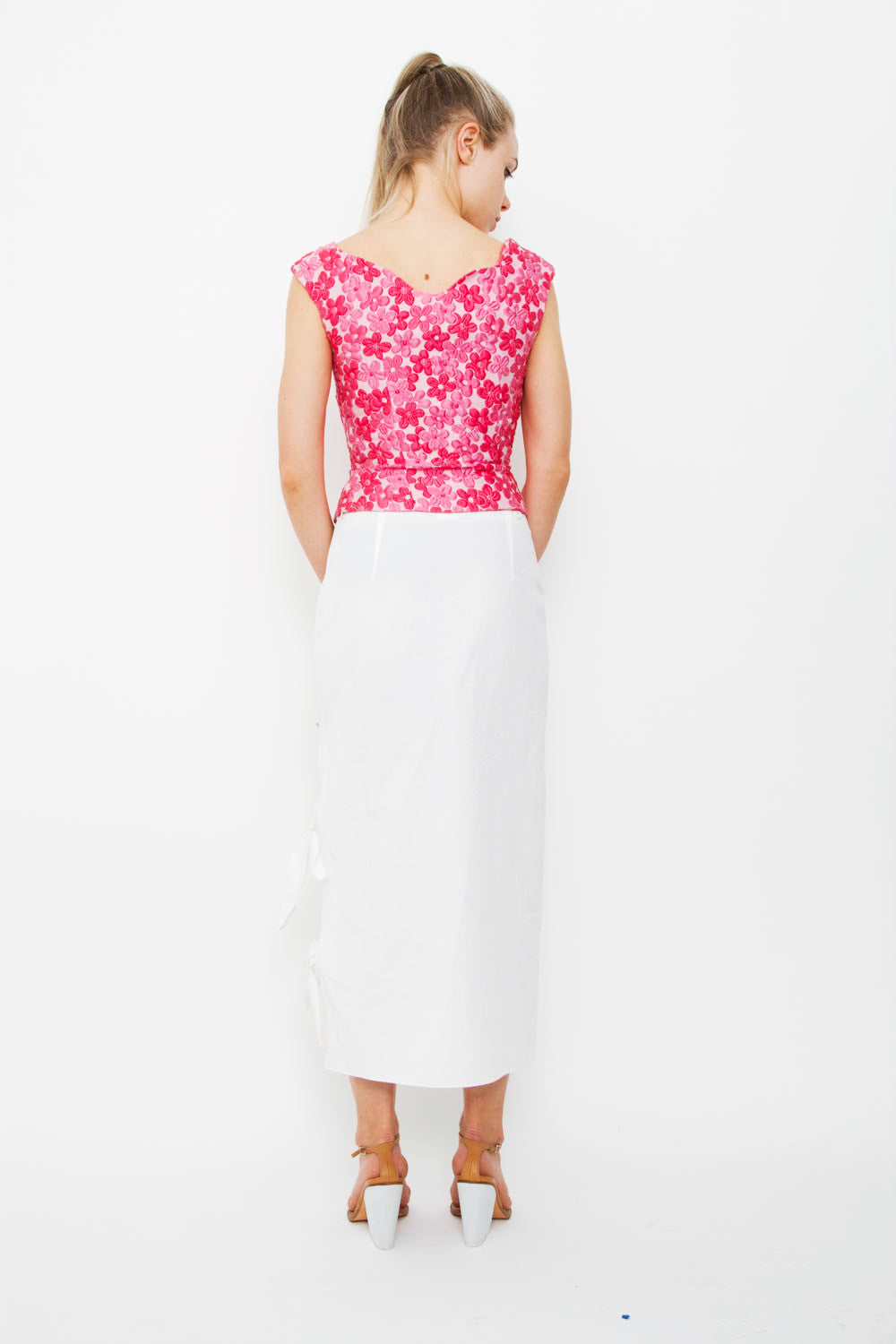 HOLEY MOLEY SKIRT