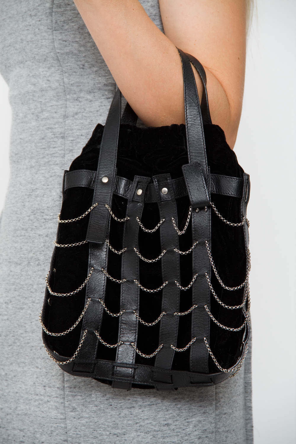 VELVET CHAIN PURSE