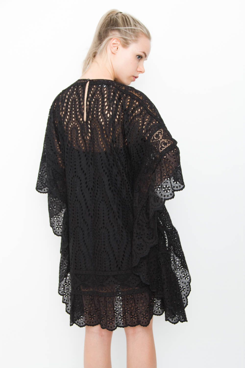 EYELET CAFTAN