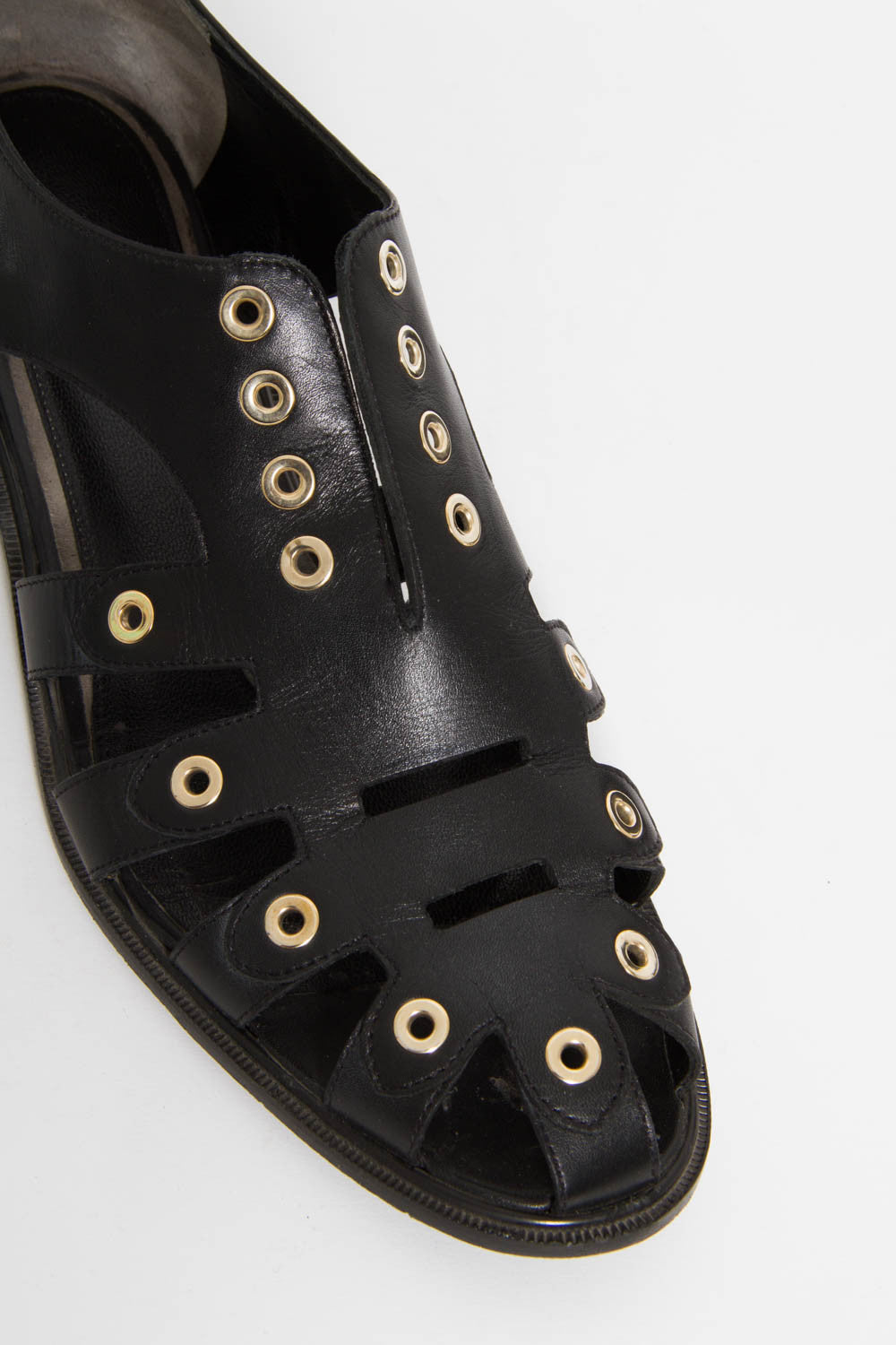 JADOR CUTOUT FLATS