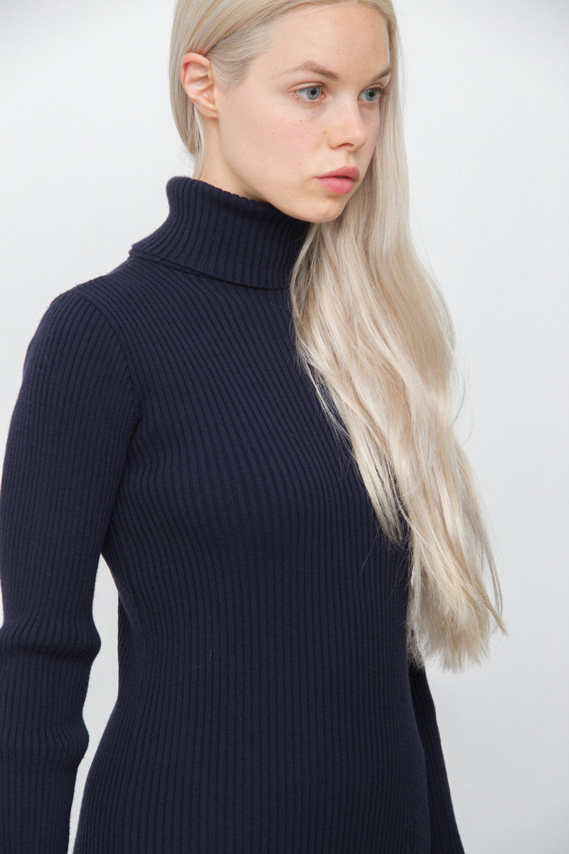 LA JUPE EN MAILLE SKIRT