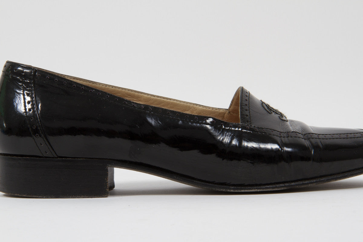 VINTAGE LOAFERS