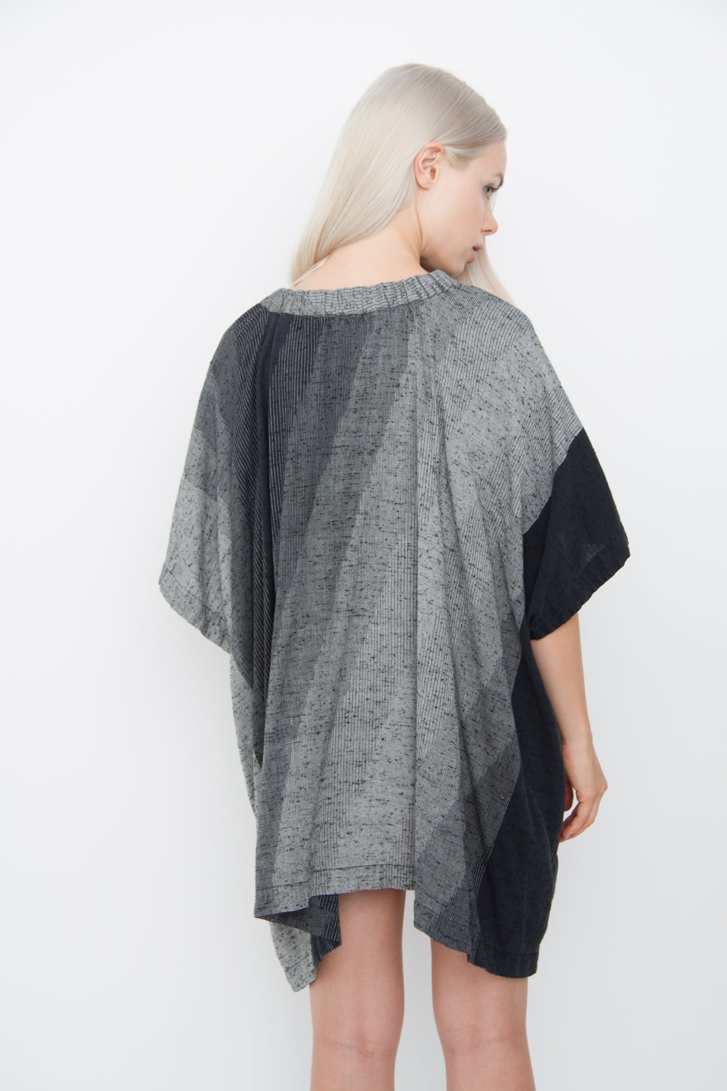 VINTAGE LINEN CAFTAN