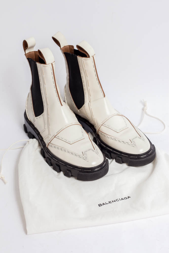 RUBBER ANKLE BOOT