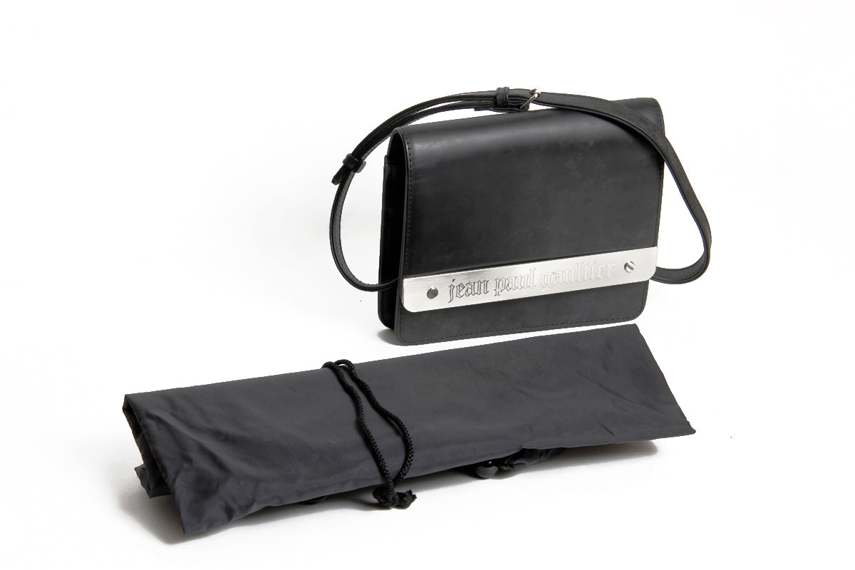 LEATHER SHOULDER BAG