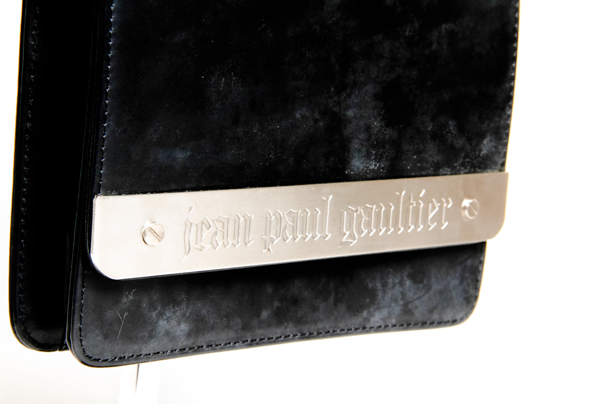 LEATHER SHOULDER BAG