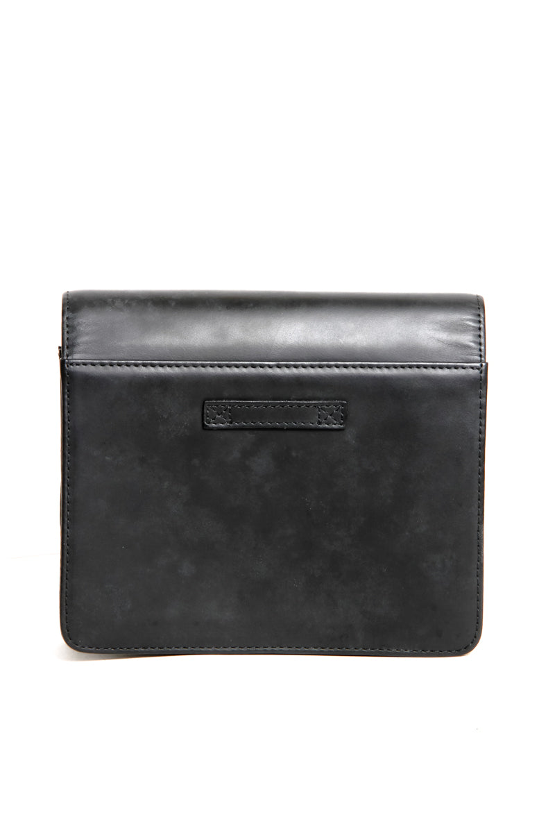 LEATHER SHOULDER BAG