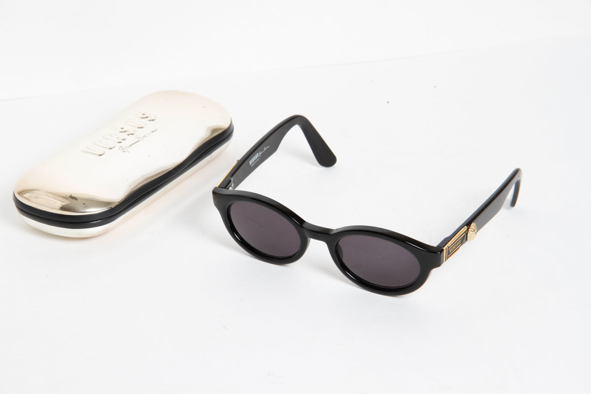 VERSUS VINTAGE SUNGLASSES