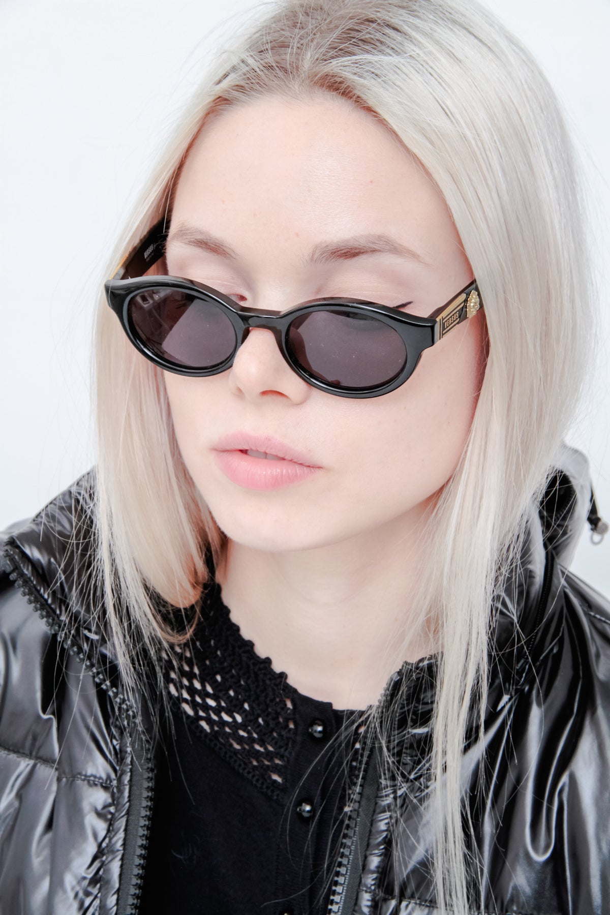 VERSUS VINTAGE SUNGLASSES