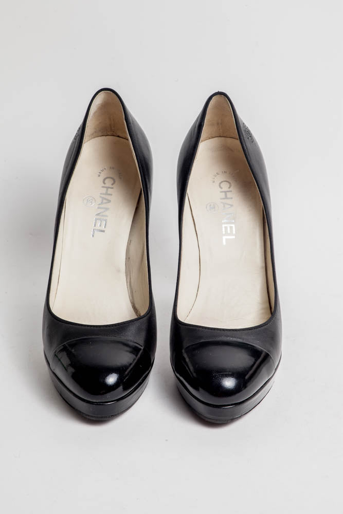 METALLIC HEEL PUMPS
