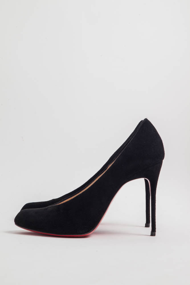 VNECK SUEDE STILETTOS